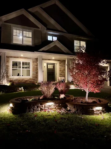 $575,000 | 13918 Ashford Path, Rosemount, MN 55068