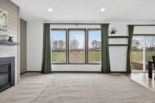 $575,000 | 13918 Ashford Path, Rosemount, MN 55068