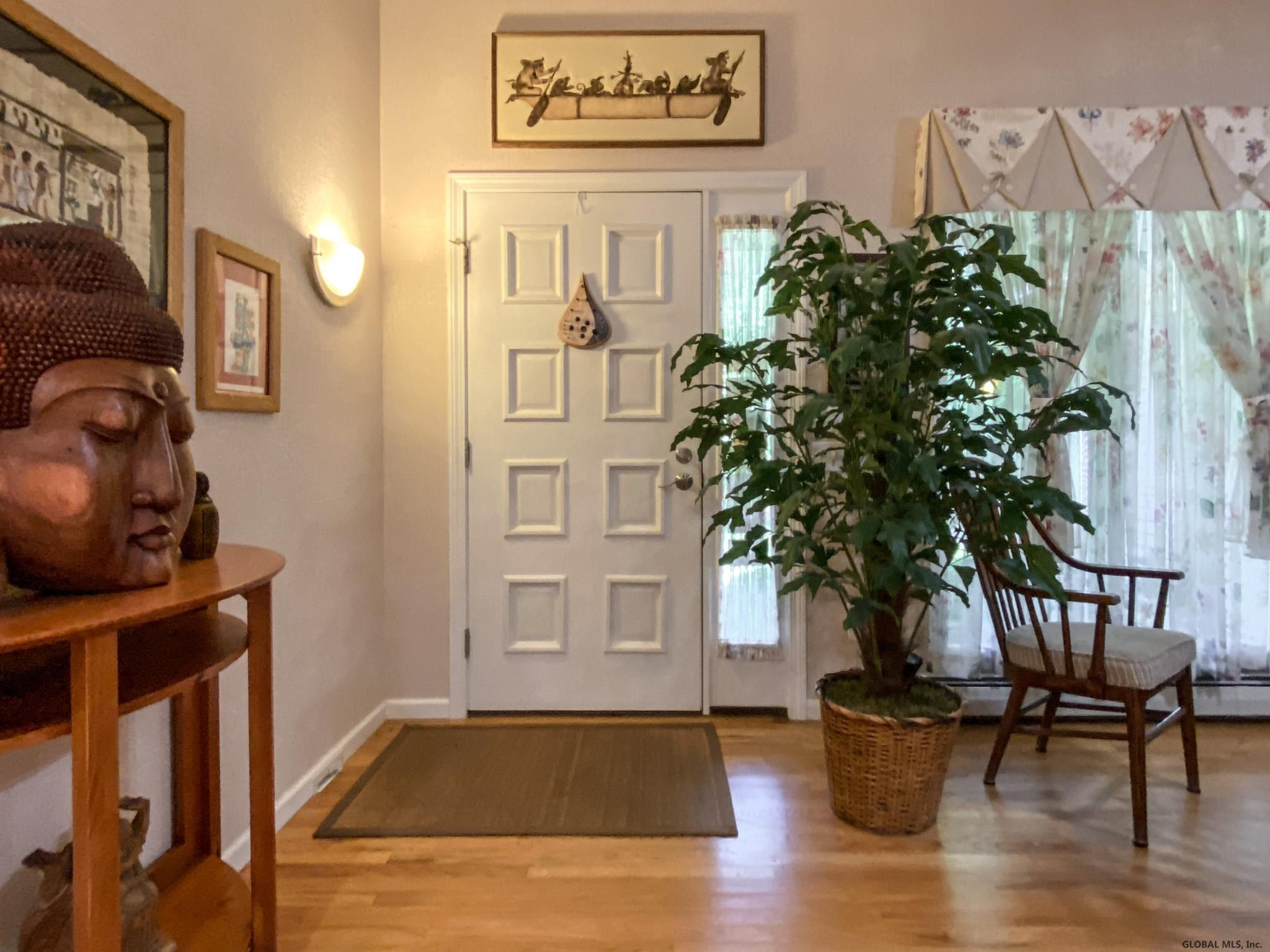 28 Fitzgerald Road Queensbury, NY 12804 - Photo 4 of 80 Photo 4