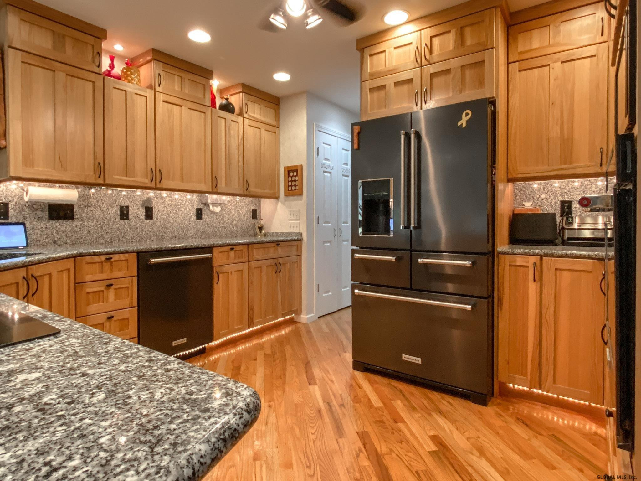 28 Fitzgerald Road Queensbury, NY 12804 - Photo 9 of 80 Photo 9