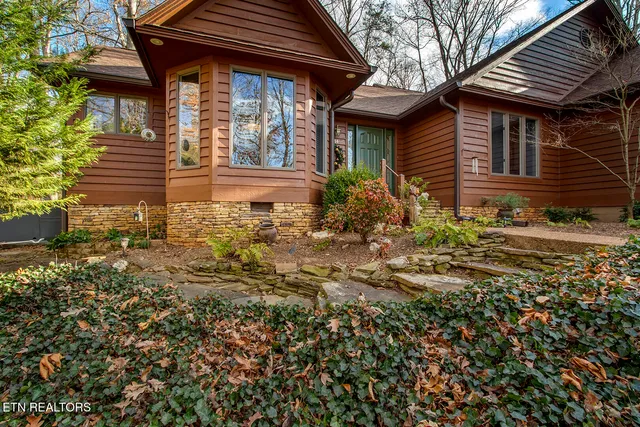 $474,900 | 114 Cheeskogili Way, Loudon, TN 37774