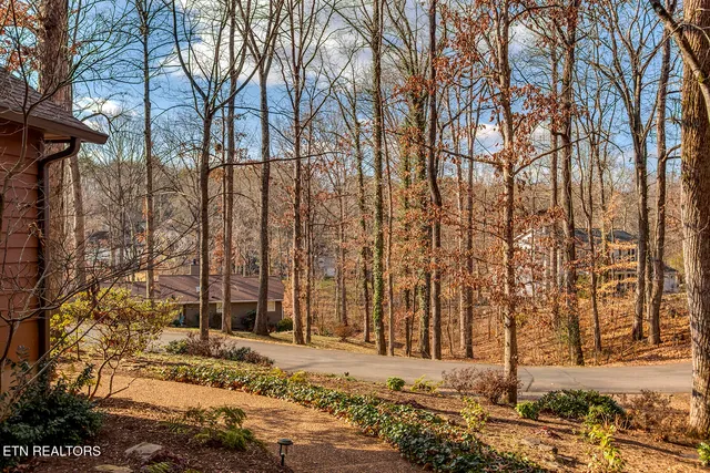 $474,900 | 114 Cheeskogili Way, Loudon, TN 37774