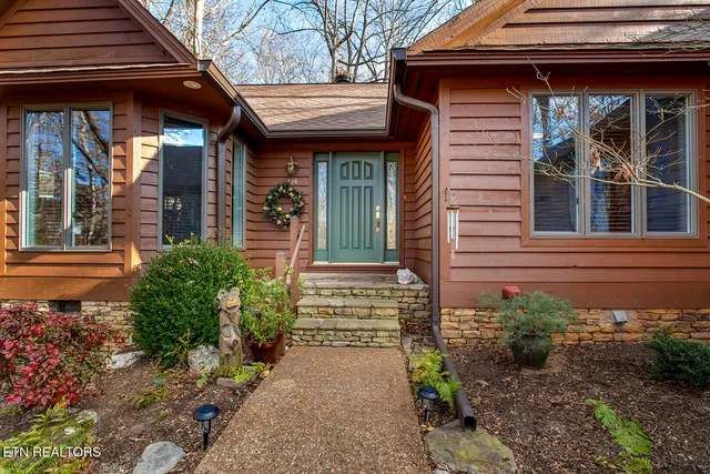 $474,900 | 114 Cheeskogili Way, Loudon, TN 37774