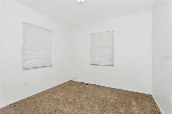 $275,000 | 810 21st Avenue West, Bradenton, FL 34205