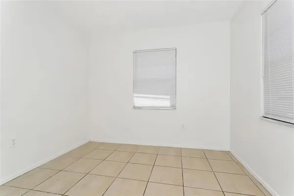 $275,000 | 810 21st Avenue West, Bradenton, FL 34205