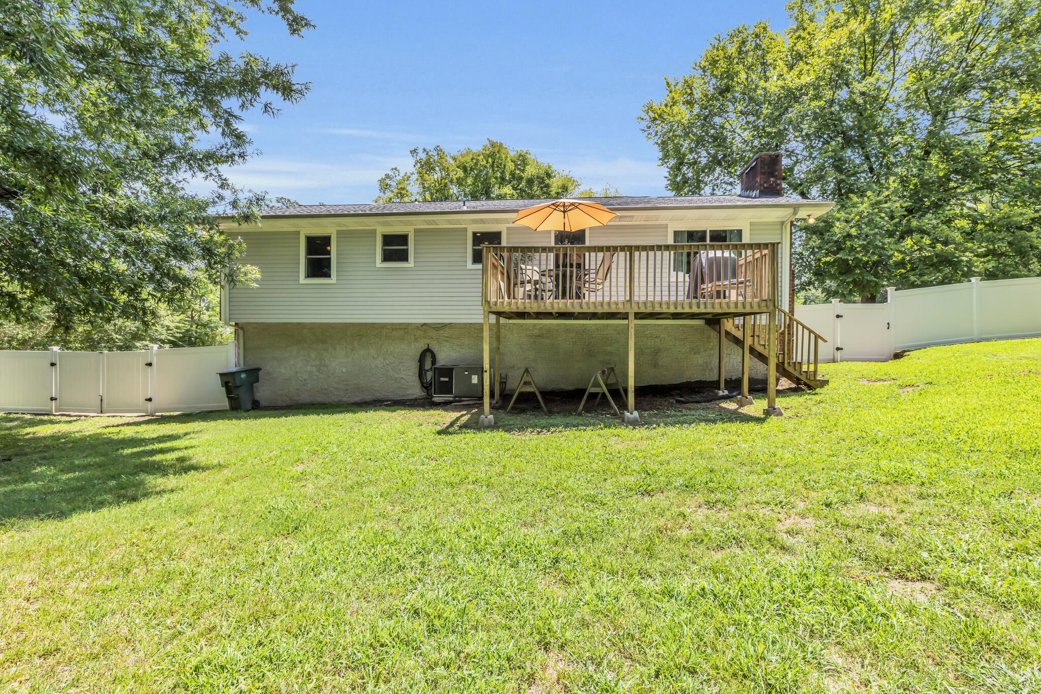 117 Frawley Road East Ridge, TN 37412 - Photo 21 of 30 Backyard