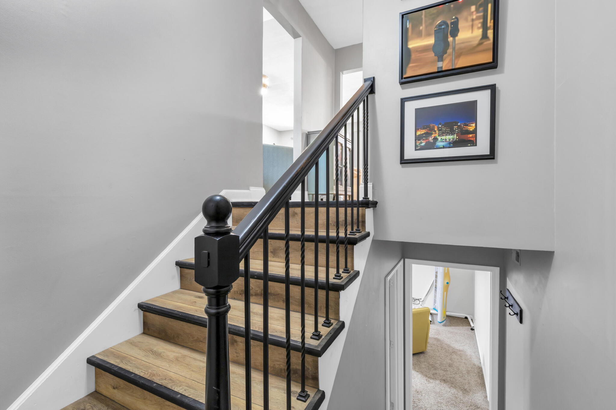 117 Frawley Road East Ridge, TN 37412 - Photo 4 of 30 Foyer