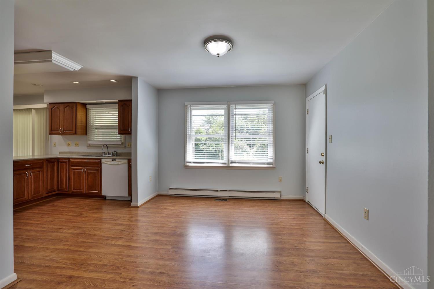 6035 Kyles Station Road Hamilton, OH 45011 - Photo 9 of 41