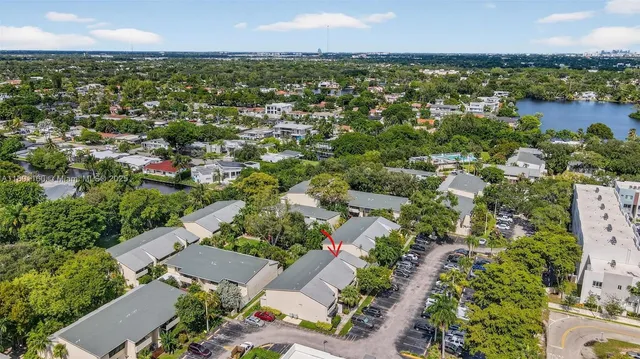 $499,000 | 19220 Northeast 25th Avenue, Unit 274B, Miami, FL 33180
