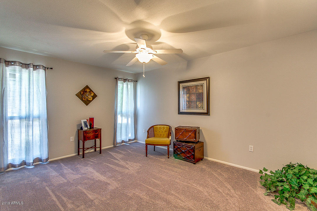 11060 West Oak Ridge Road Sun City, AZ 85351 - Photo 15 of 32 Bedroom