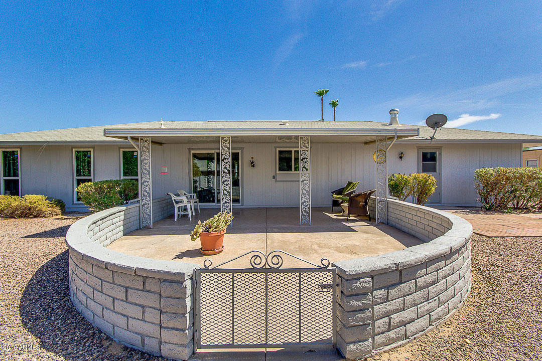 11060 West Oak Ridge Road Sun City, AZ 85351 - Photo 26 of 32 Back Patio
