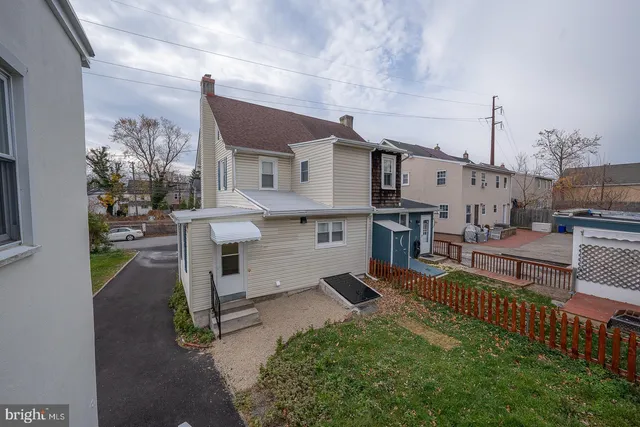 $3,995 | 717 Miller Street, Bryn Mawr, PA 19010