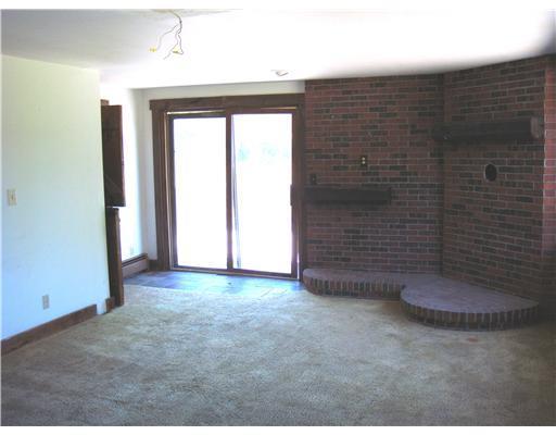 49 Legrow Road Gray, ME 04039 - Photo 4 of 20 Living Room.