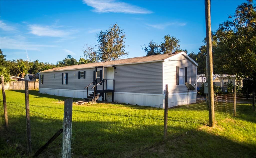 14041 Southeast 90th Terrace, Summerfield, FL 34491 Compass