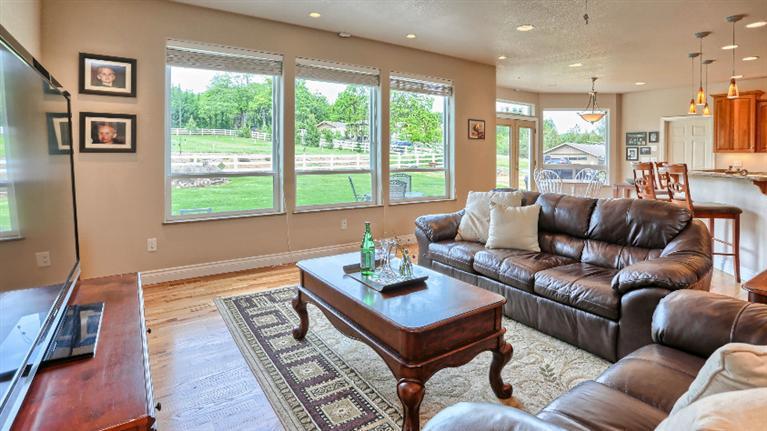 6490 Pioneer Road Medford, OR 97501 - Photo 34 of 35 Additional Photo