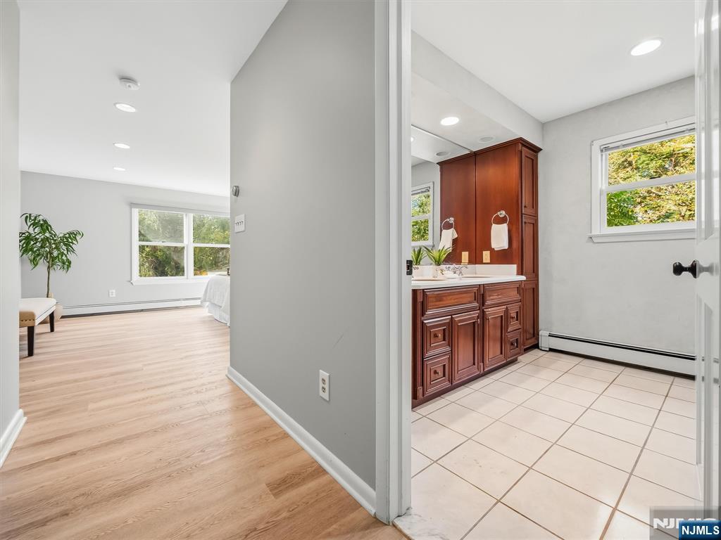 345 Shadyside Road Ramsey, NJ 07446 - Photo 16 of 43 Gallery Image 16