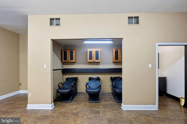 an empty room with closet