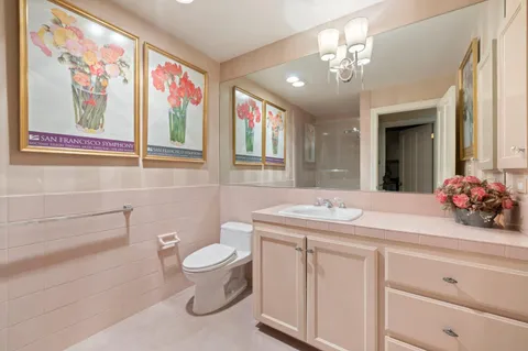 $2,400,000 | 24 Mounds Road, Unit A, San Mateo, CA 94402