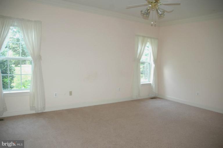 18570 Windsor Forest Road Mount Airy, MD 21771 - Photo 18 of 27 Bedroom