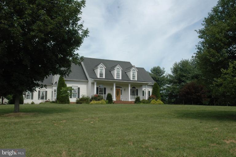 18570 Windsor Forest Road Mount Airy, MD 21771 - Photo 25 of 27 Exterior (Front)