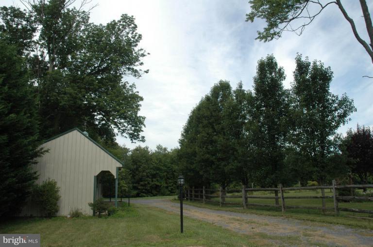 18570 Windsor Forest Road Mount Airy, MD 21771 - Photo 26 of 27 Exterior (General)