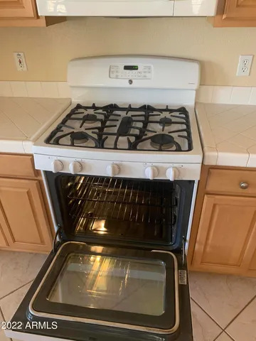 $2,950 | 40601 North Republic Way, Anthem, AZ 85086