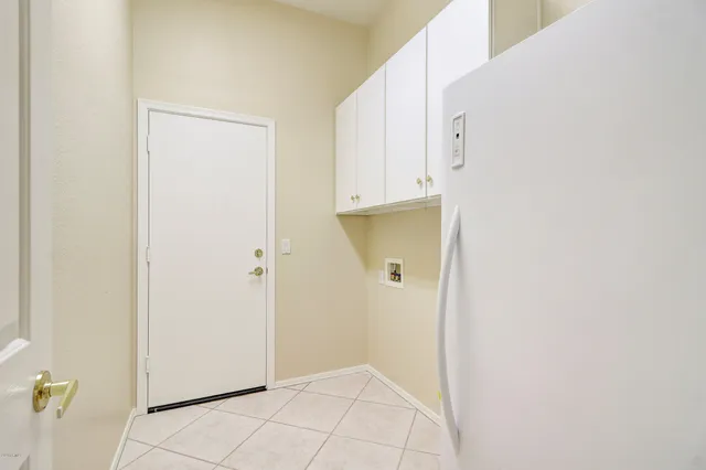 $2,950 | 40601 North Republic Way, Anthem, AZ 85086