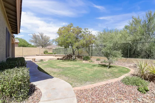 $2,950 | 40601 North Republic Way, Anthem, AZ 85086