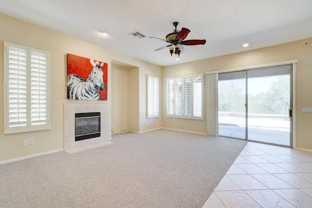 $2,950 | 40601 North Republic Way, Anthem, AZ 85086