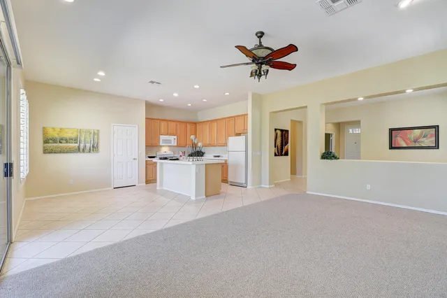 $2,950 | 40601 North Republic Way, Anthem, AZ 85086