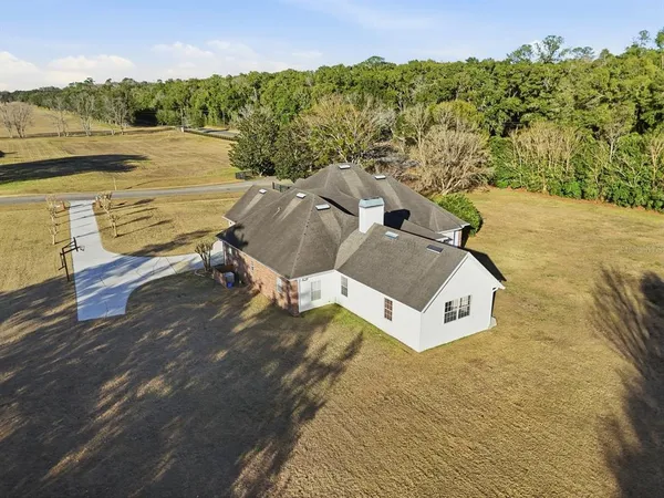 a view of a lake with houses