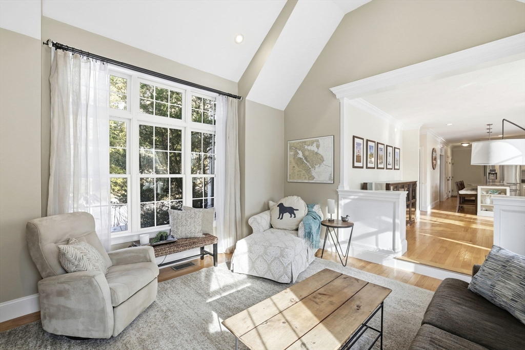 537 First Parish Road Scituate, MA 02066 - Photo 12 of 42