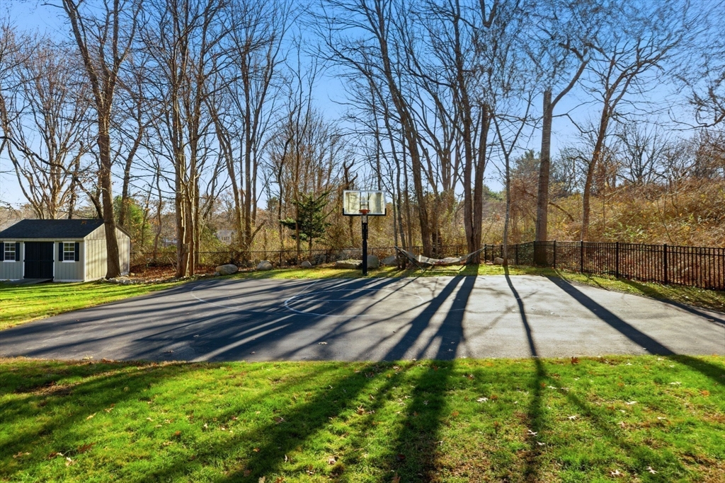 537 First Parish Road Scituate, MA 02066 - Photo 34 of 42