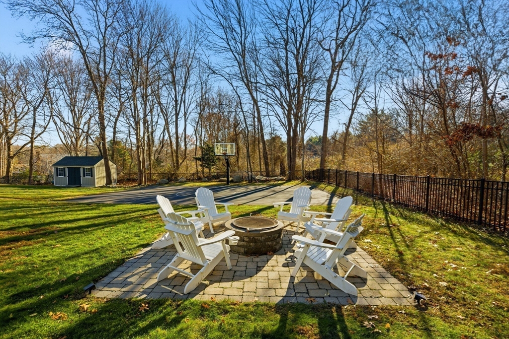 537 First Parish Road Scituate, MA 02066 - Photo 37 of 42