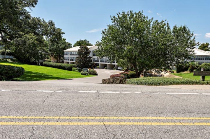 710 South Mobile Street, Unit 52 Fairhope, AL 36532 - Photo 50 of 58 Community