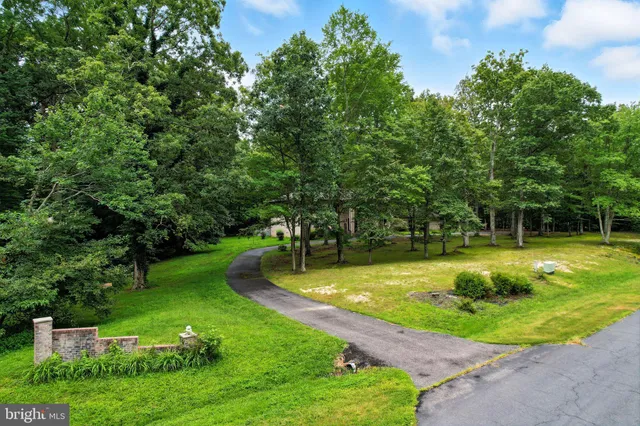 $575,000 | 7490 Serenity Drive, Hughesville, MD 20637