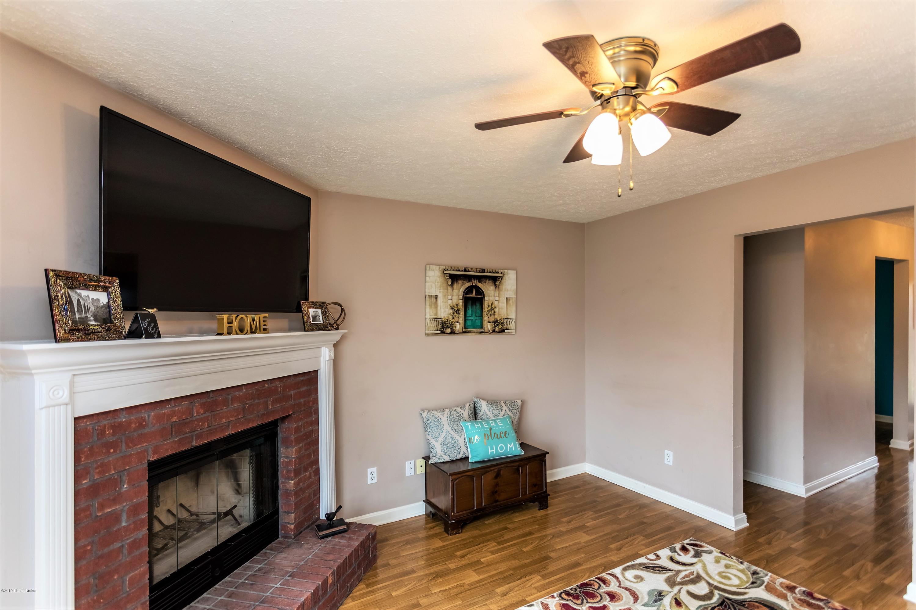 391 Clarktown Road Bardstown, KY 40004 - Photo 5 of 22 H70A3673