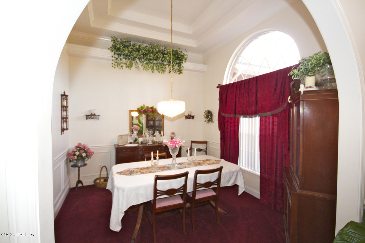 2802 Percy Road Jacksonville, FL 32218 - Photo 7 of 12 Dining Room