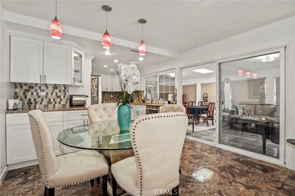 20604 Lemmer Street Chatsworth, CA 91311 - Photo 16 of 48 Gallery Image 16