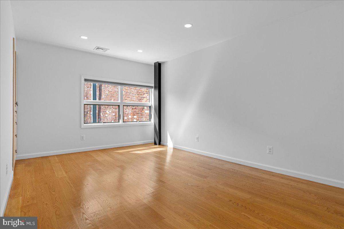 314 Fitzwater Street Philadelphia, PA 19147 - Photo 41 of 51 a view of an empty room with a window