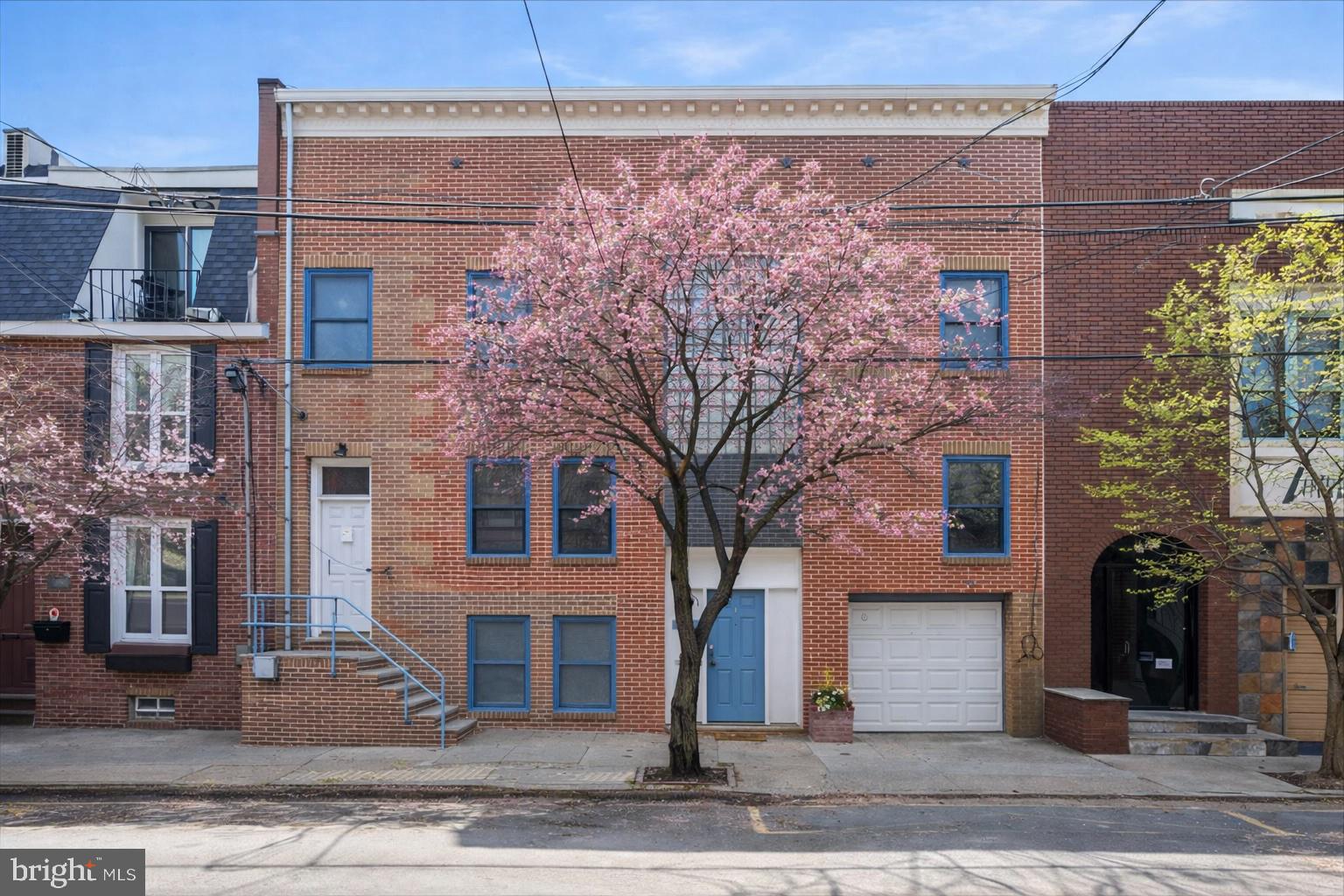 314 Fitzwater Street Philadelphia, PA 19147 - Photo 43 of 51 front view of a building