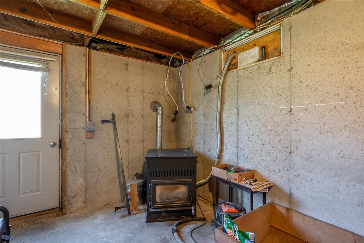 498 Cushing Road Cushing, ME 04563 - Photo 23 of 40