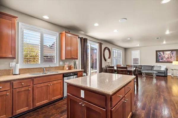 $749,900 | 4020 Calistoga Court, Modesto, CA 95356