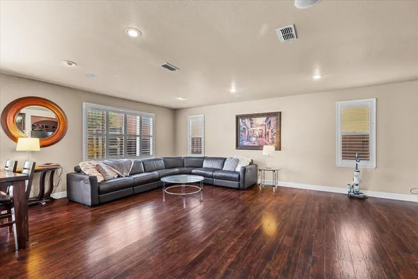 $749,900 | 4020 Calistoga Court, Modesto, CA 95356