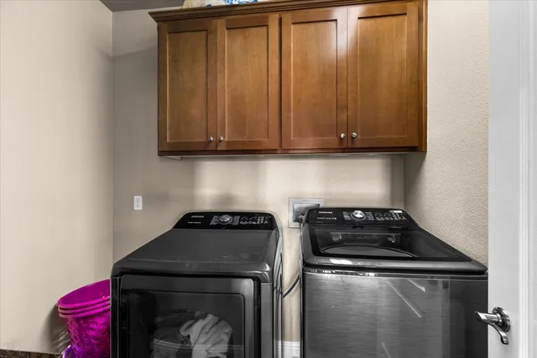 $749,900 | 4020 Calistoga Court, Modesto, CA 95356