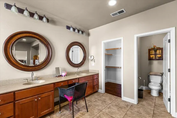 $749,900 | 4020 Calistoga Court, Modesto, CA 95356