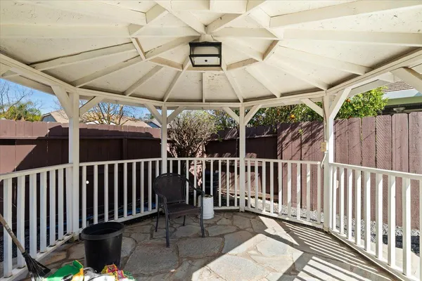 $749,900 | 4020 Calistoga Court, Modesto, CA 95356