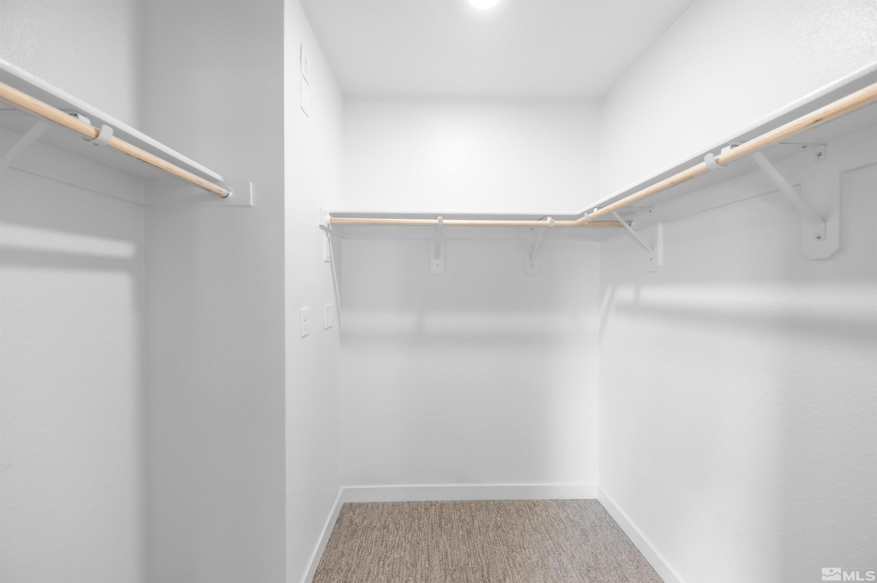 8855 Wolf Moon Drive Reno, NV 89506 - Photo 17 of 35 a view of room