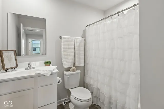 $300,000 | 9855 Oakmont E Drive, Pendleton, IN 46064