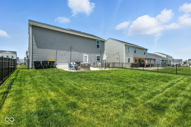 $300,000 | 9855 Oakmont E Drive, Pendleton, IN 46064